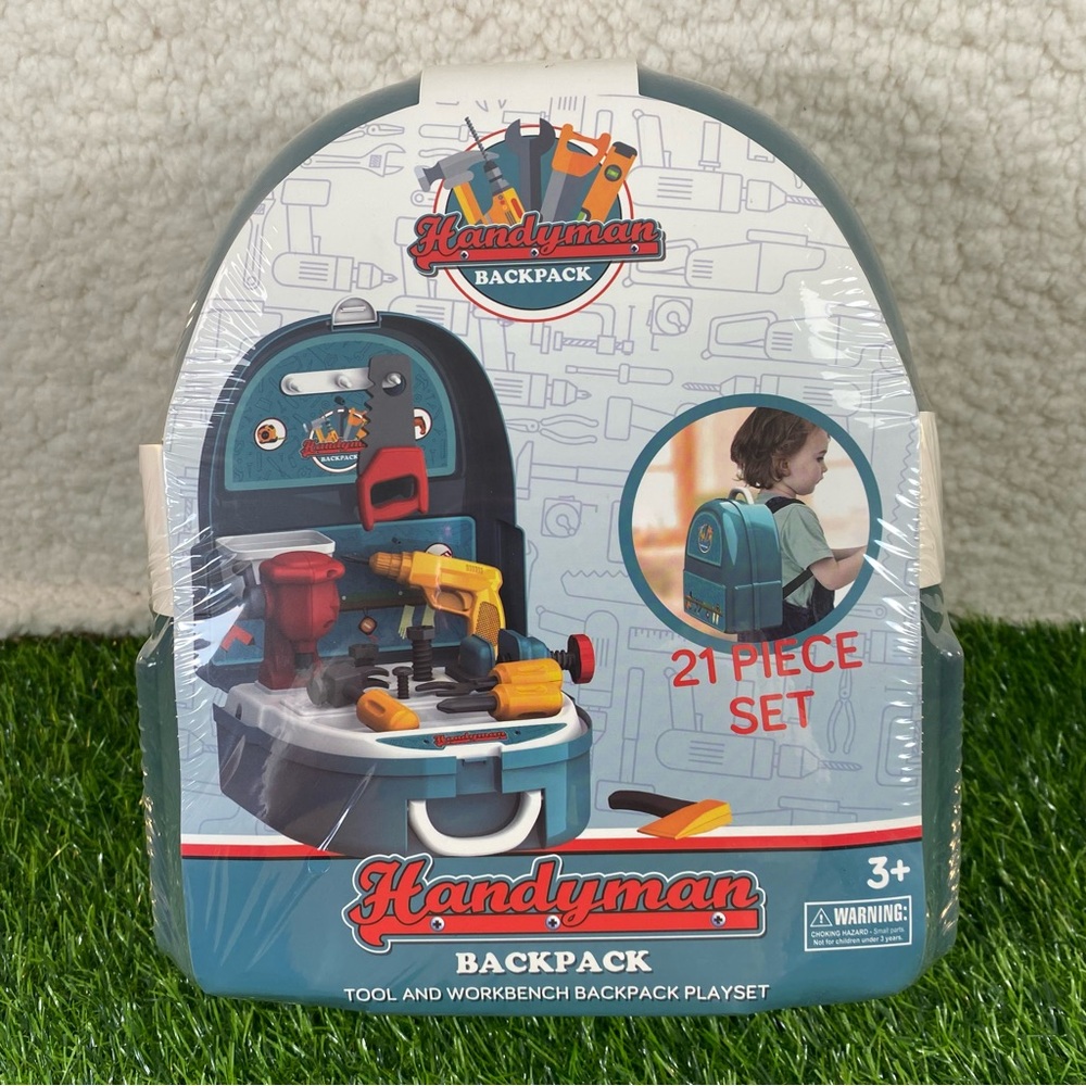 World Tech Toys Handyman 21 Piece Tool and Workbench Back Pack Playset Age 3 Up